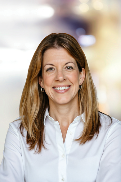 Portrait of Melisa Klem, REALTOR®.